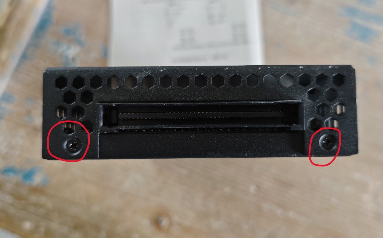 OPS机身尾部接口（OPS接口的那一面）